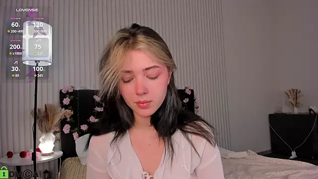 Snapshot of Vanessa_Walters chatting on 09.18.25 Vanessa Walters online show from 09.18.25