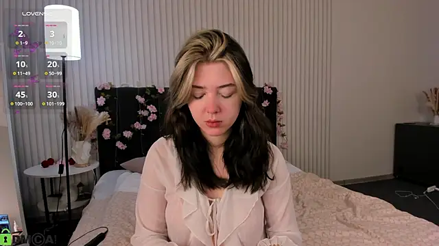 Snapshot of Vanessa_Walters chatting on 09.22.25 Vanessa Walters online show from 09.22.25