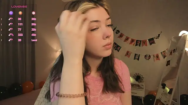 Vanessa Walters online show from 10.25.25