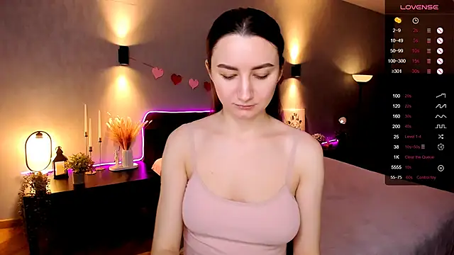 Snapshot of annacooleman chatting on 11.11.25 annacooleman online show from 11.11.25