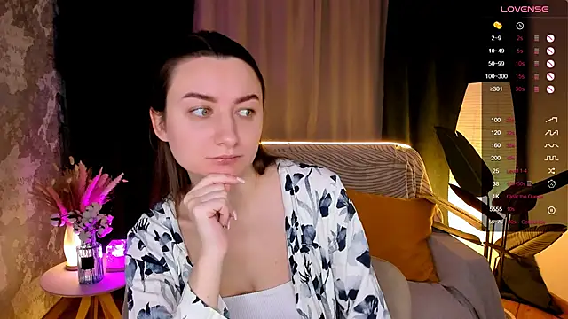 Snapshot of annacooleman chatting on 11.16.25 annacooleman online show from 11.16.25