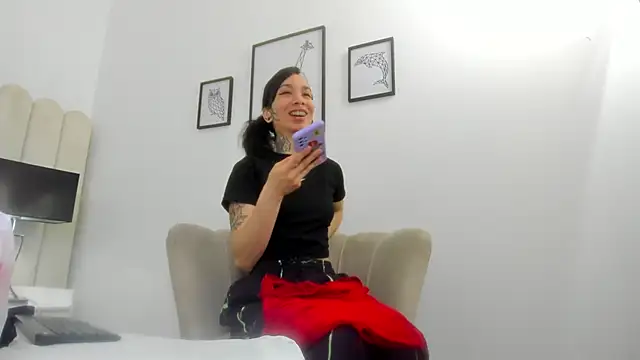 Snapshot of Lady_Godss chatting on 12.14.24 Lady Godss online show from 12.14.24