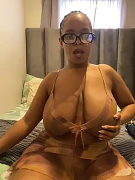 Saggy areola95 online show from 05.15.26