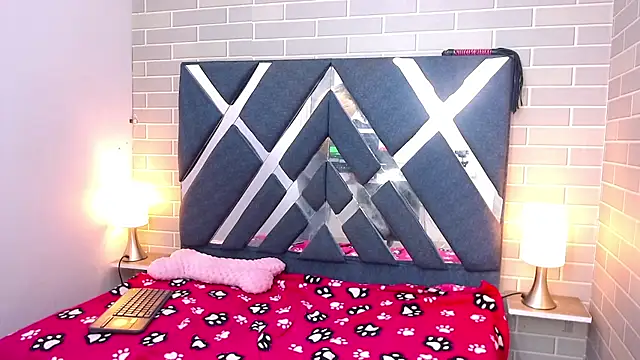 AndreaGil  online show from 01.10.25