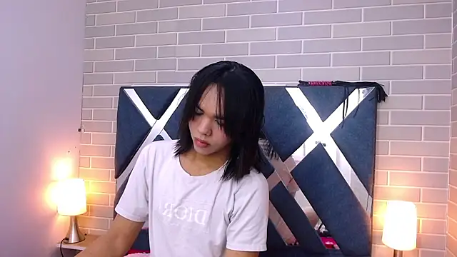 AndreaGil  online show from 01.15.25