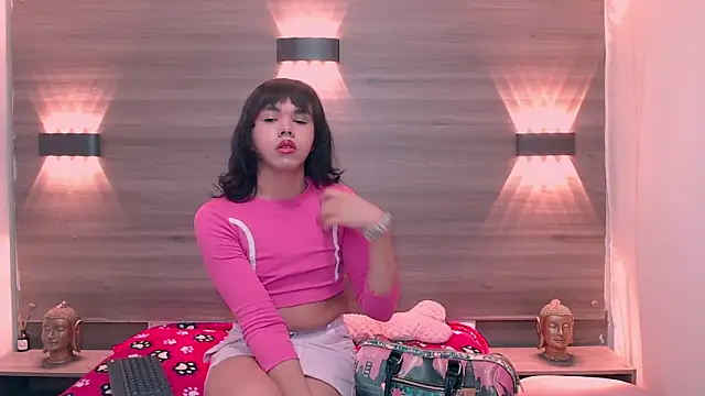 AndreaGil  online show from 02.13.26