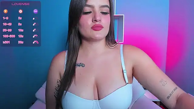 ellarosee  online show from 02.08.25