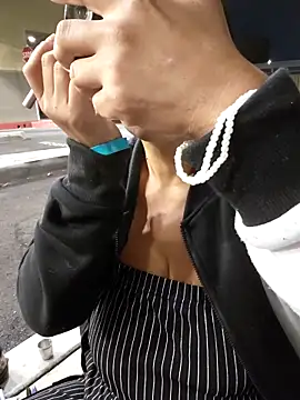 Snapshot of Kittybouncy69 chatting on 09.29.25 Kittybouncy69 online show from 09.29.25