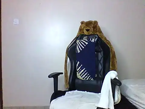 Snapshot of Candii_wet_ chatting on 02.20.26 Candii wet online show from 02.20.26