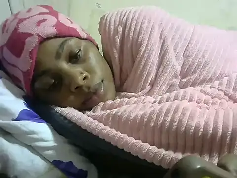 Snapshot of sweetgirlDora chatting on 09.27.25 sweetgirlDora online show from 09.27.25