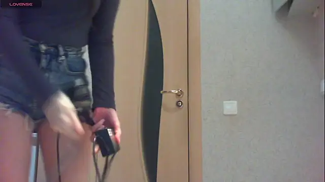 Snapshot of khu_yam chatting on 11.23.25 khu yam online show from 11.23.25