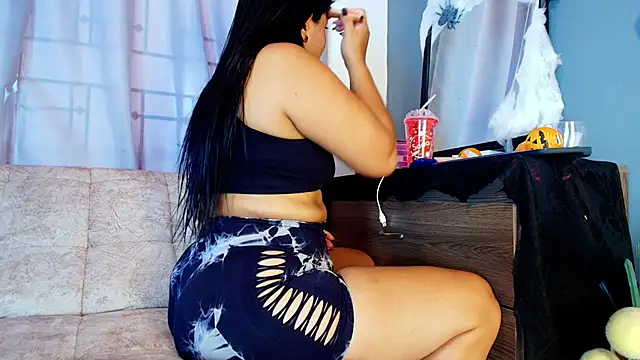 jade brunnette online show from 10.27.25