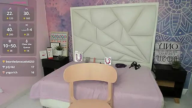 Snapshot of ariadna_dawson7 chatting on 10.01.25 ariadna dawson7 online show from 10.01.25