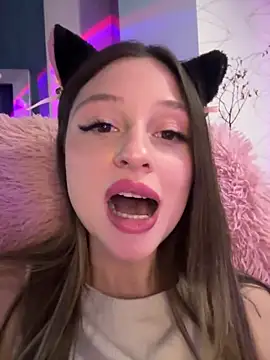 Kimsweet7 online show from 03.04.25