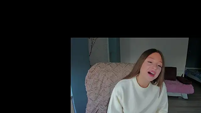 Kimsweet7 online show from 10.18.25