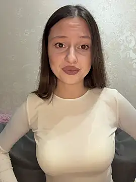 Kimsweet7 online show from 12.18.25