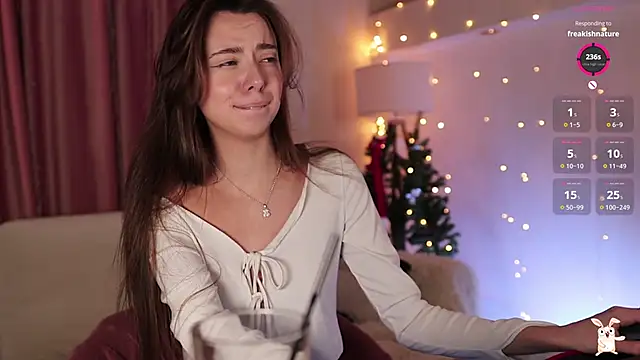 Goldy Grace  online show from 12.25.24