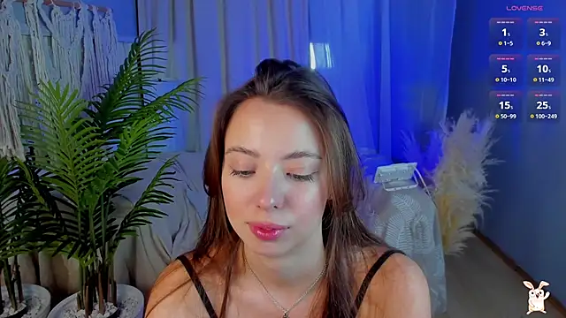 Goldy Grace  online show from 01.30.25