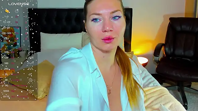 Goddess Squirt  online show from 11.15.25