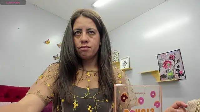 kathina giraldo online show from 10.15.25