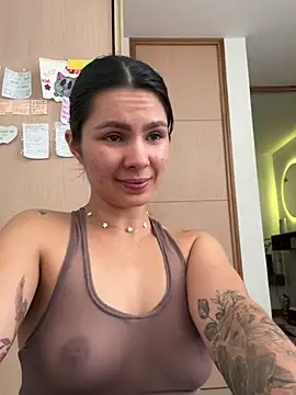 Snapshot of SofiaG_ chatting on 12.09.24 SofiaG  online show from 12.09.24