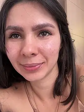 Snapshot of SofiaG_ chatting on 01.17.25 SofiaG  online show from 01.17.25