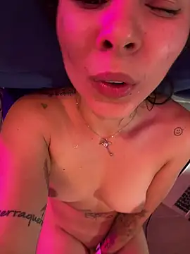 Snapshot of SofiaG_ chatting on 03.13.25 SofiaG  online show from 03.13.25