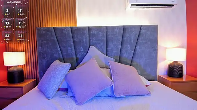 Snapshot of Ada__lee_ chatting on 12.16.25 Ada lee online show from 12.16.25