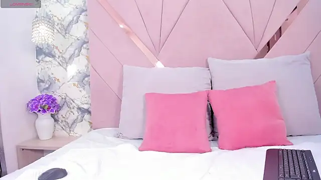 kaylin jann online show from 11.06.25