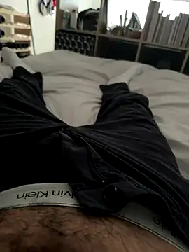 SexyHairyBoy2 online show from 11.03.25