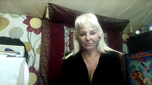 CassandraSandra44 online show from 10.31.25