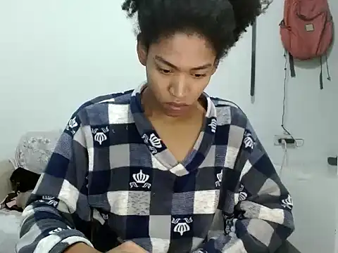 miriam775 online show from 09.26.25