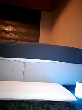 Jujuicy 97 online show from 03.16.25