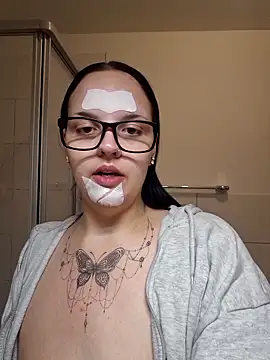 Jujuicy 97 online show from 04.07.26