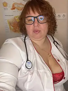 Snapshot of Tania-myr87_ZD chatting on 12.11.24 Tania-myr87 ZD online show from 12.11.24