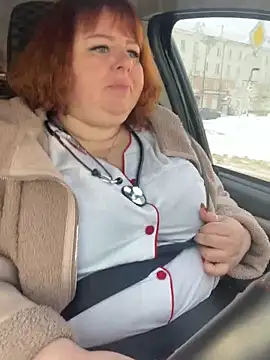 Snapshot of Tania-myr87_ZD chatting on 02.18.25 Tania-myr87 ZD online show from 02.18.25