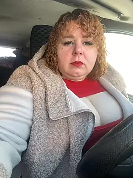 Snapshot of Tania-myr87_ZD chatting on 03.02.26 Tania-myr87 ZD online show from 03.02.26