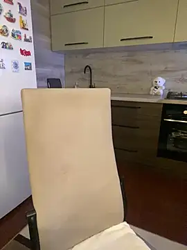 Snapshot of Cute_Hot_Alice chatting on 12.15.25 Cute Hot Alice online show from 12.15.25