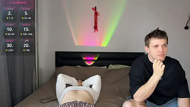 Snapshot of Kinky_Secrets chatting on 04.19.26 Kinky Secrets online show from 04.19.26