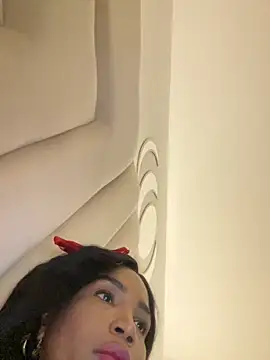 Jessie-pradoo online show from 09.28.25