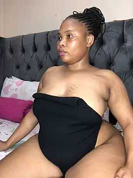 Anaelle24 online show from 02.21.26