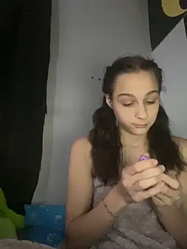 puumpkins1ut online show from 12.11.24