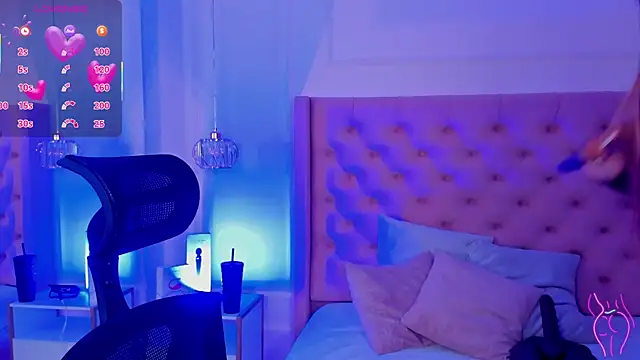 mia schwarz online show from 09.15.25