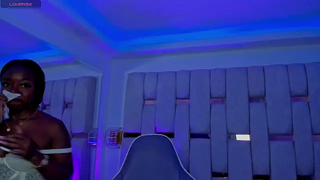 mia schwarz online show from 03.12.26