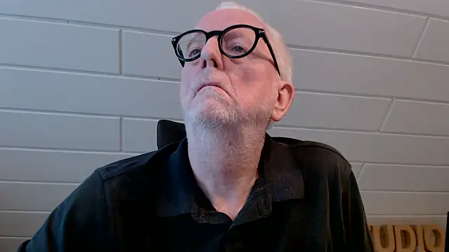 Greyhound70 online show from 03.25.26