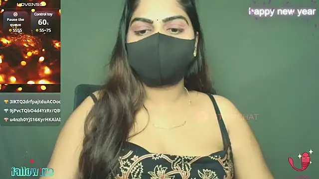 Snapshot of sameeksha_9 chatting on 12.30.24 sameeksha 9 online show from 12.30.24