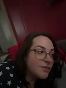 Snapshot of Quinnrose0420 chatting on 01.15.26 Quinnrose0420 online show from 01.15.26