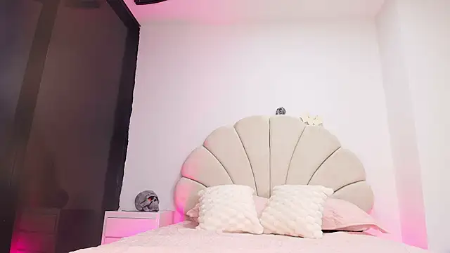 aisha sh online show from 10.28.25