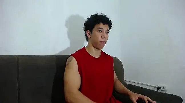 Snapshot of ethan_noir chatting on 02.25.25 ethan noir online show from 02.25.25