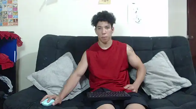 Snapshot of ethan_noir chatting on 03.06.25 ethan noir online show from 03.06.25